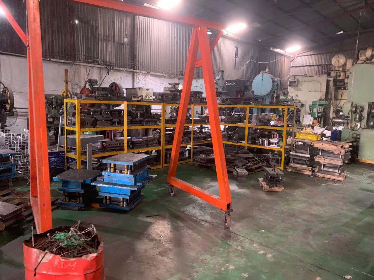 Mold storage area